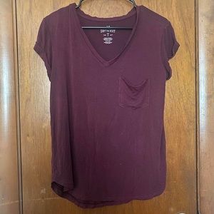American Eagle soft & sexy maroon tshirt